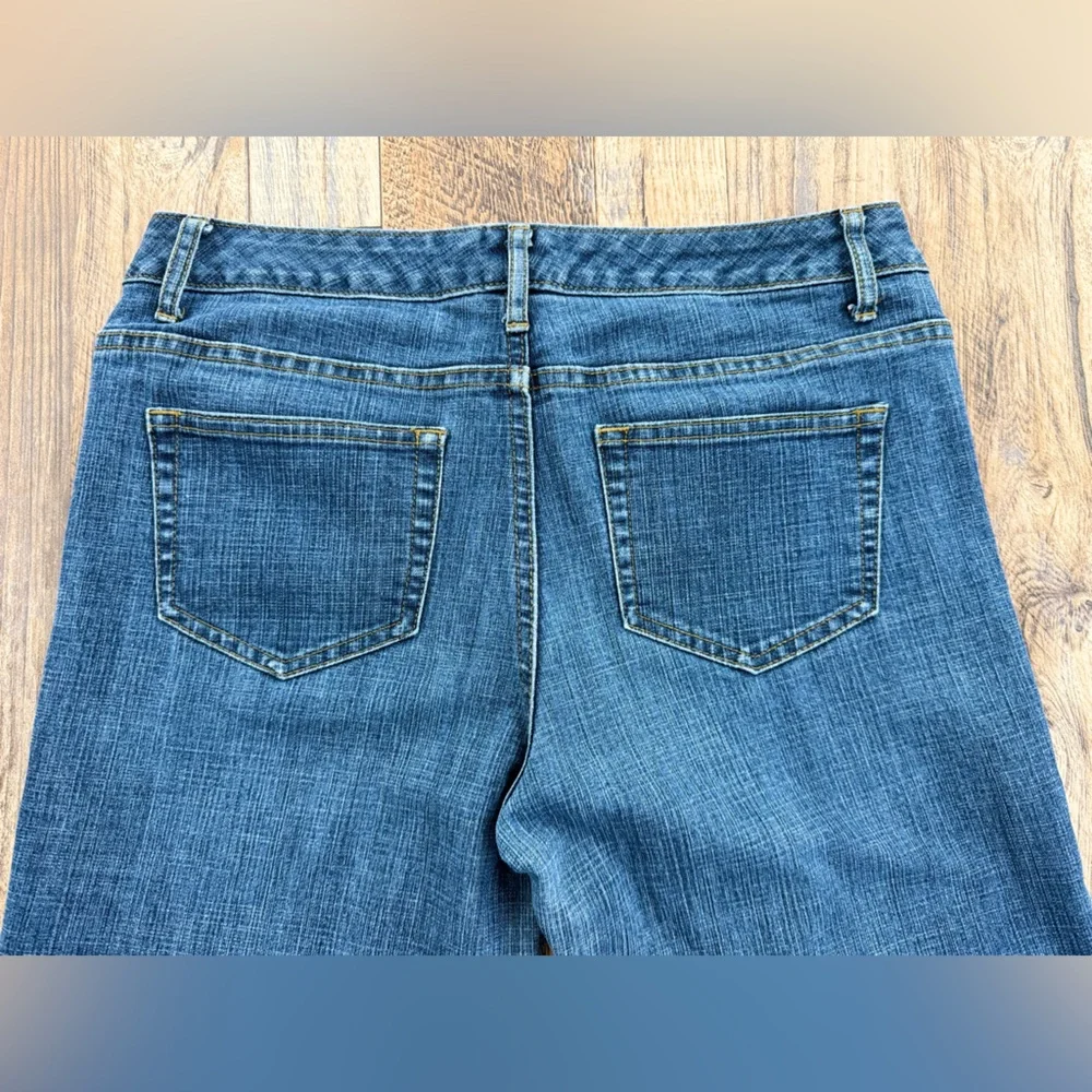 Bobbie Brooks Women’s Stretch Boot Cut Denim Jeans, Size 6 Medium Wash - Picture 12 of 13